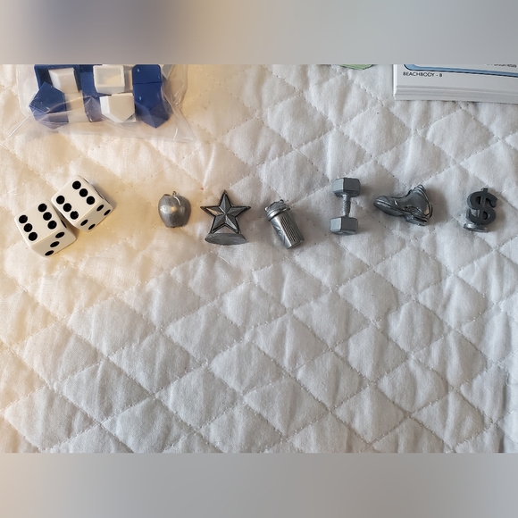 Beachbody Monopoly - Picture 4 of 9